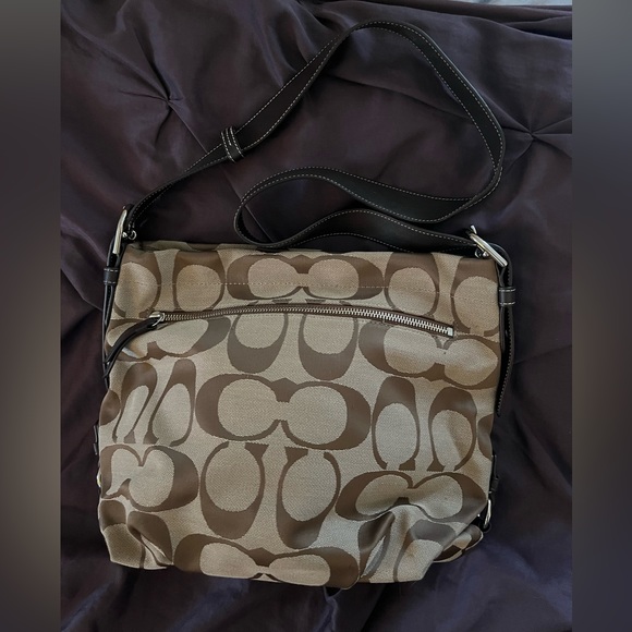 Coach Hobo Bag - Picture 2 of 5